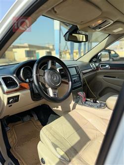 جيب جراند شيروكي